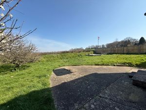 Photo 15- click for photo gallery